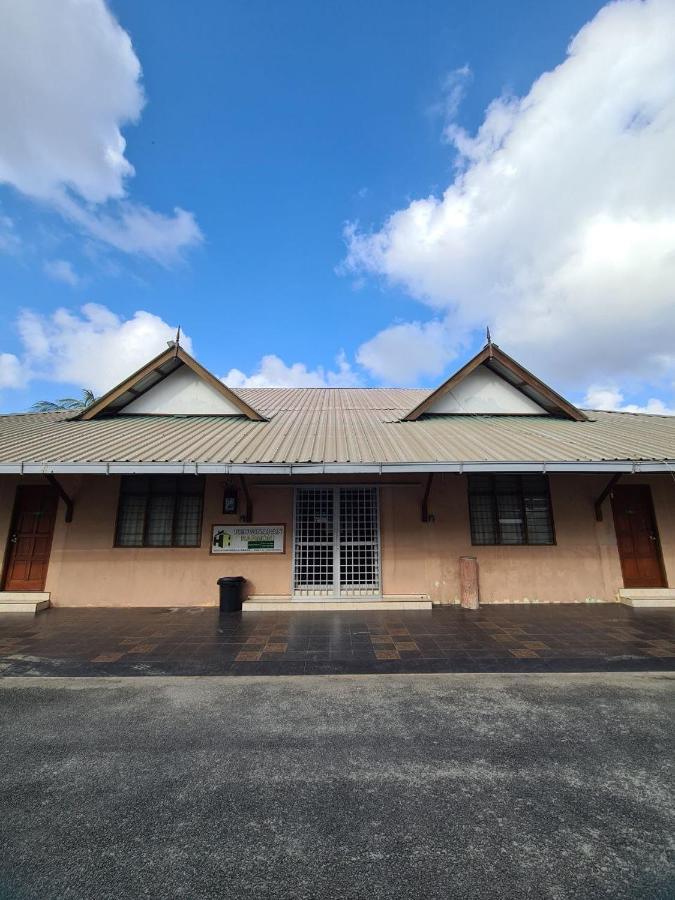 Penginapan Harmoni Inn Kuala Terengganu Exterior foto