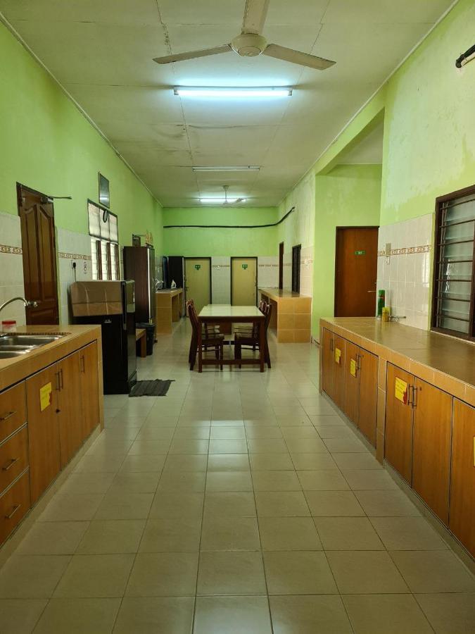 Penginapan Harmoni Inn Kuala Terengganu Exterior foto