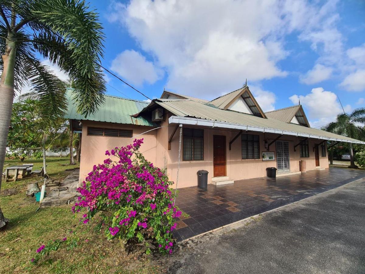 Penginapan Harmoni Inn Kuala Terengganu Exterior foto